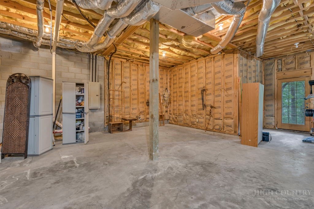735 Holleridge Road Property Photo 37