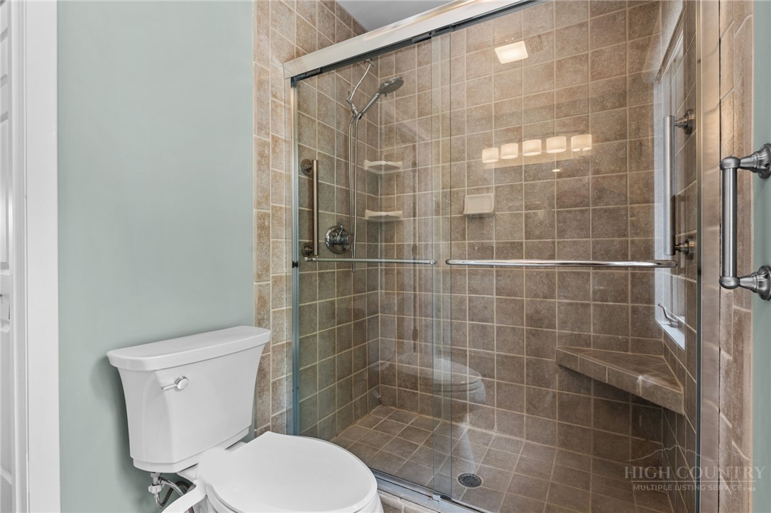 139 The Pines Property Photo 17