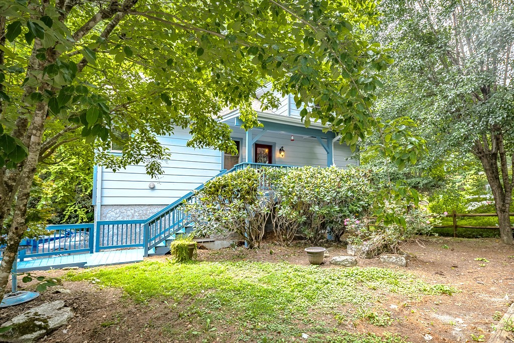 10 Valley Lane Property Photo 1