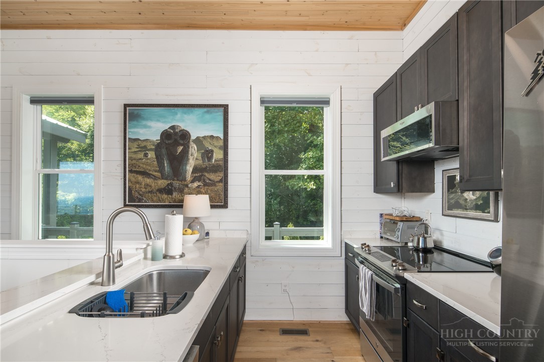 146 Pack Hill Road Property Photo 8