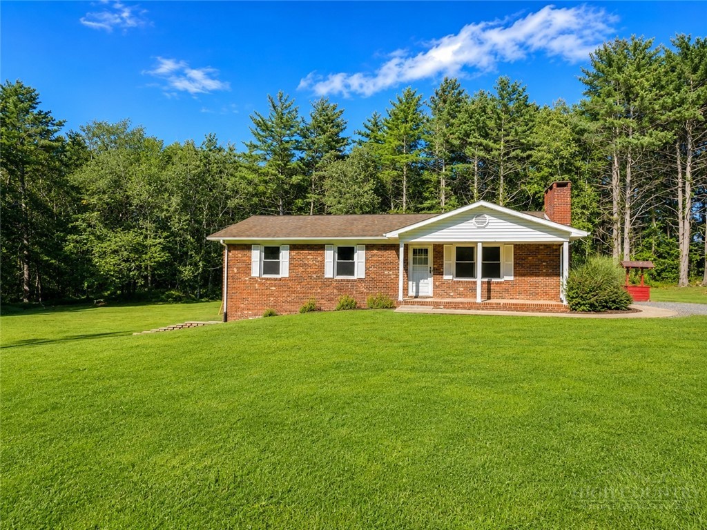 132 Oakdale Road Property Photo 1
