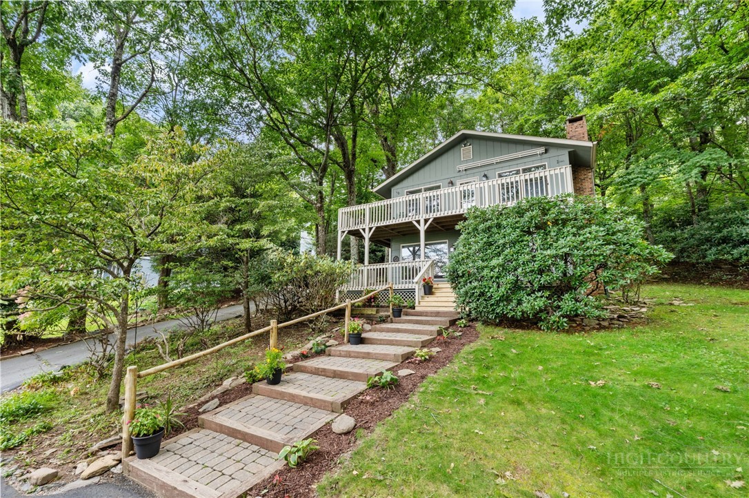 188 Laurel Hill Drive Property Photo 4