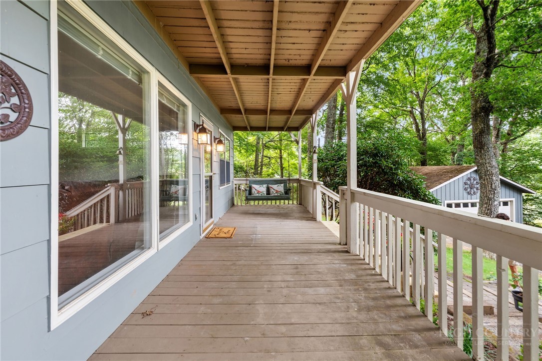 188 Laurel Hill Drive Property Photo 8