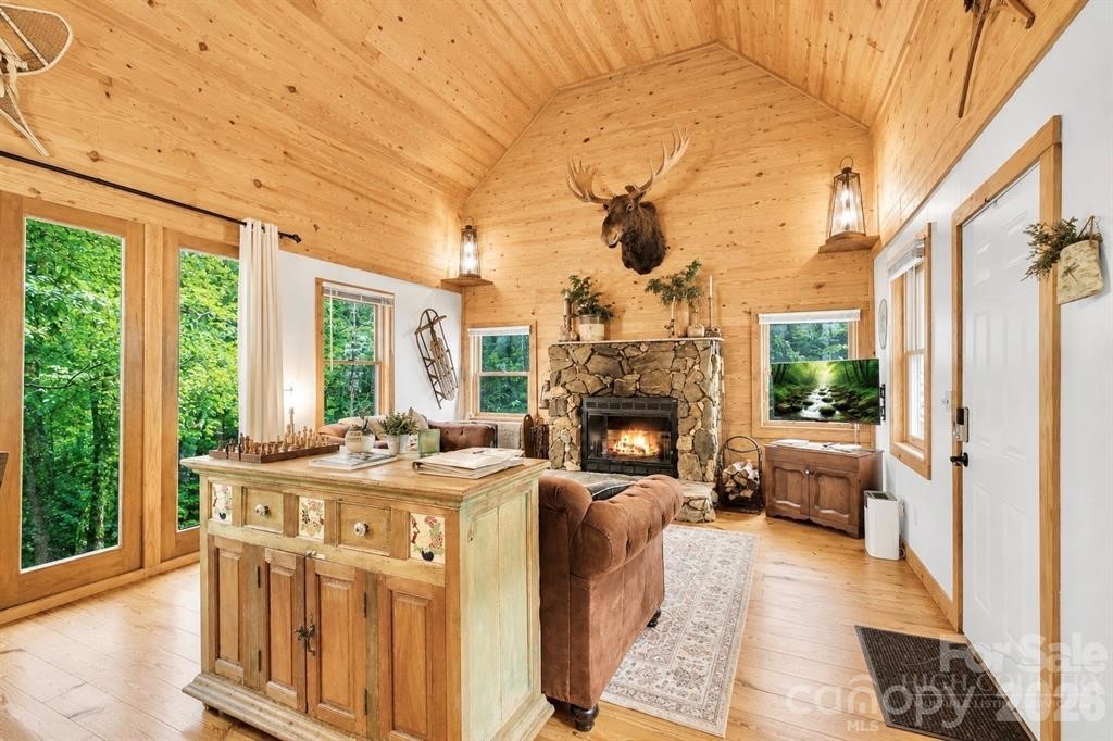 1361 Longhope Road Property Photo 4