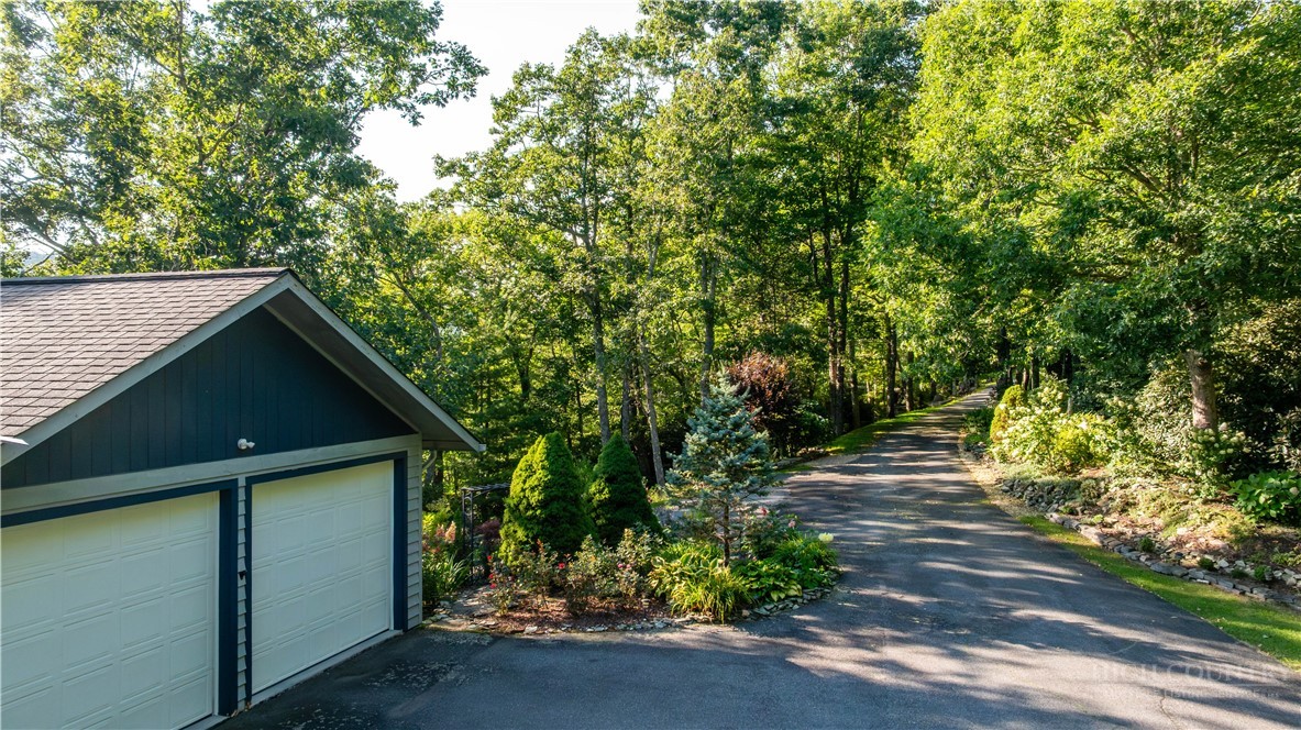 634 Stover Ridge Property Photo 1
