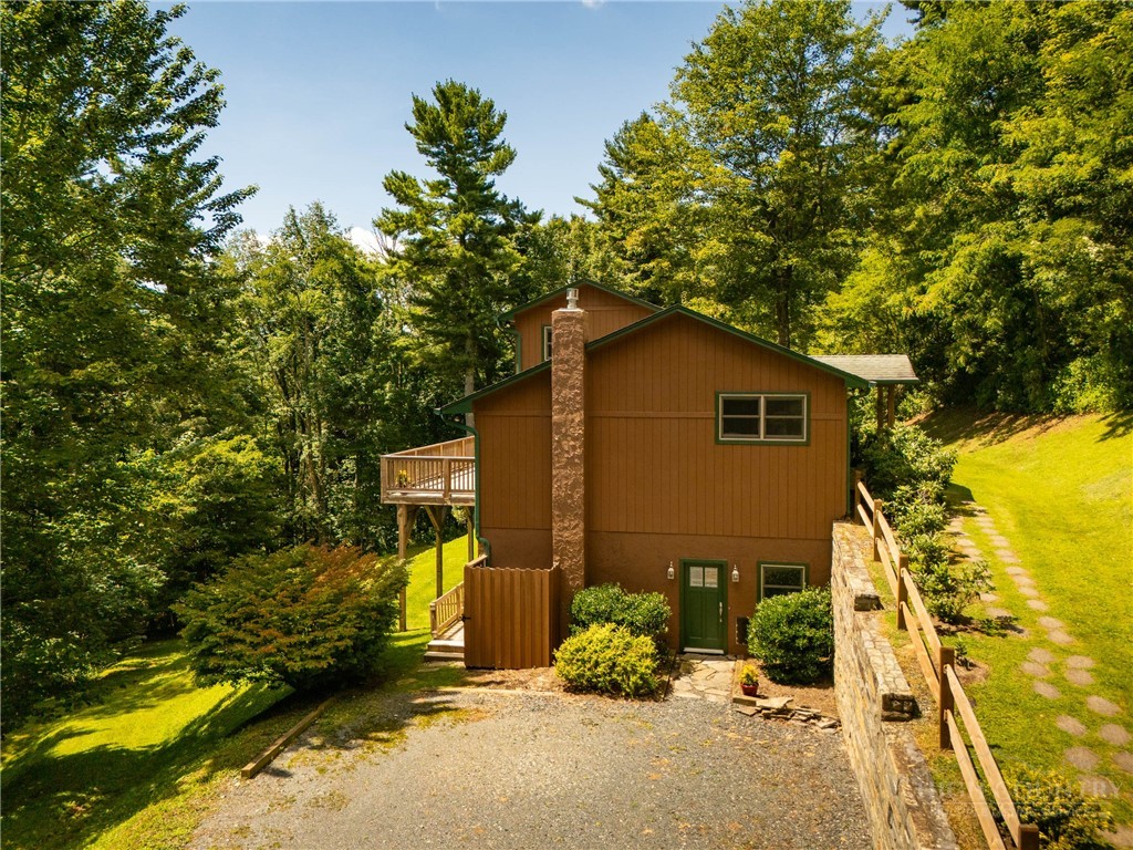 276 Storie Road Property Photo 7