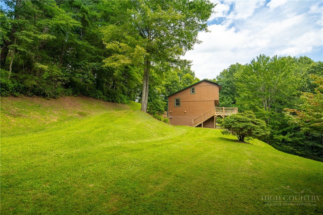 276 Storie Road Property Photo 9