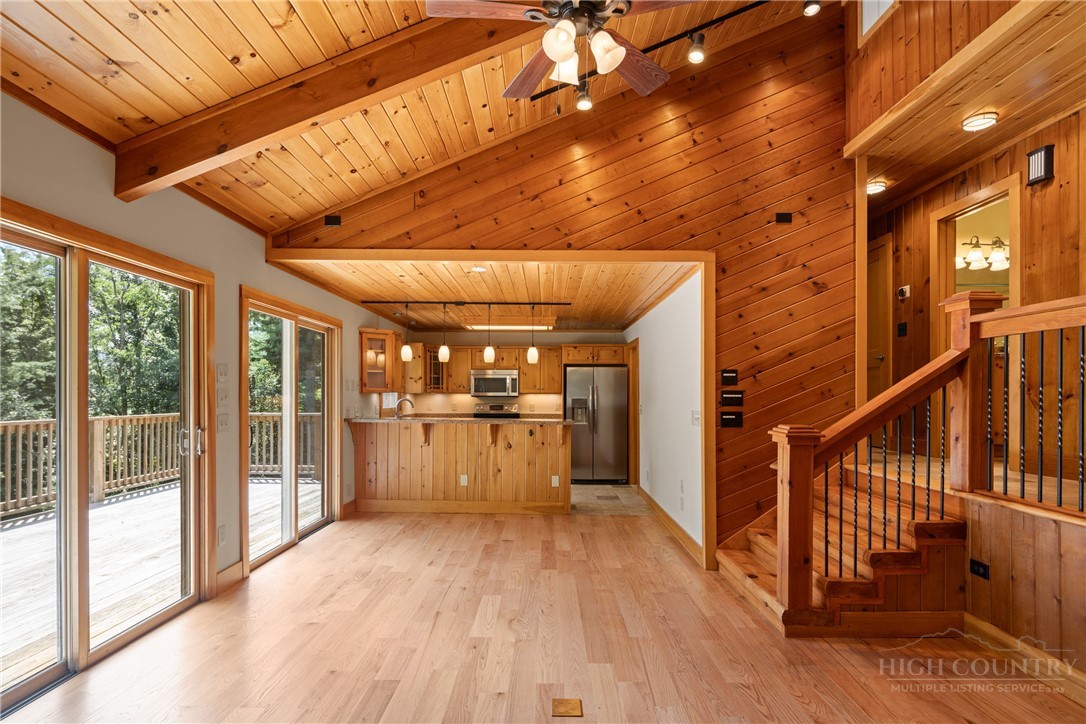 276 Storie Road Property Photo 15