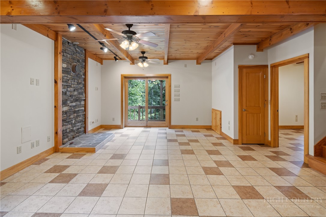 276 Storie Road Property Photo 31