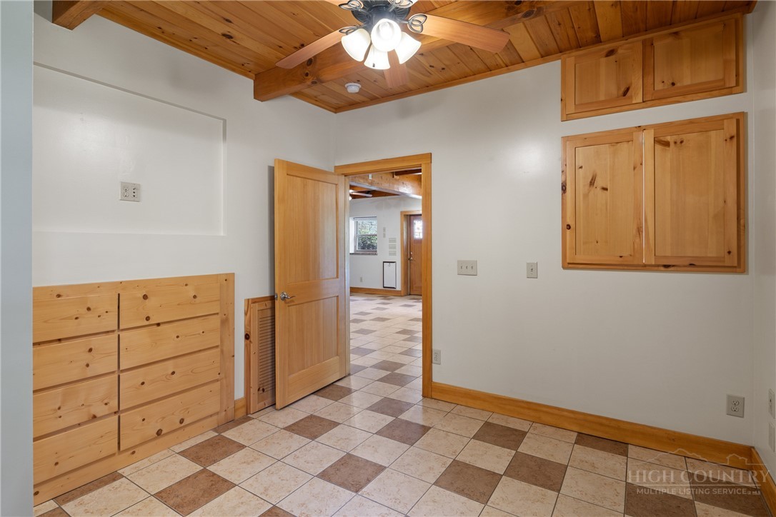 276 Storie Road Property Photo 32