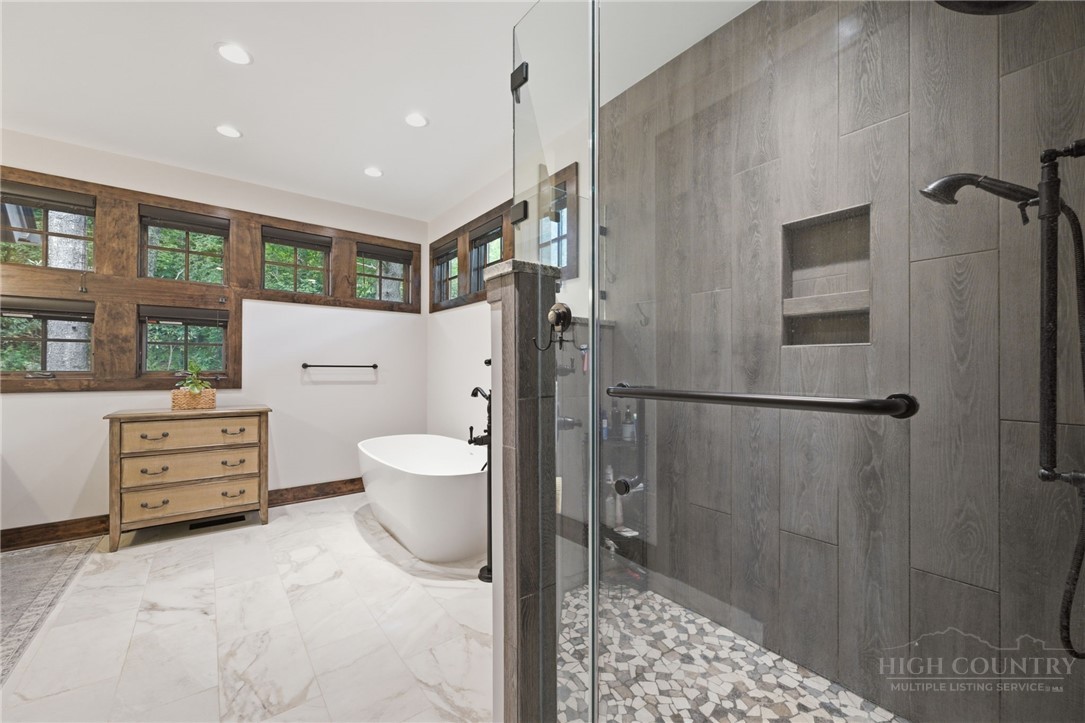 148 River Haven Drive Property Photo 25