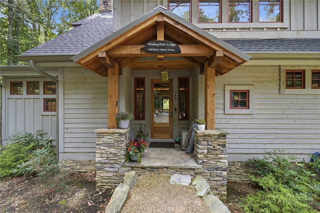 148 River Haven Drive Property Photo 37