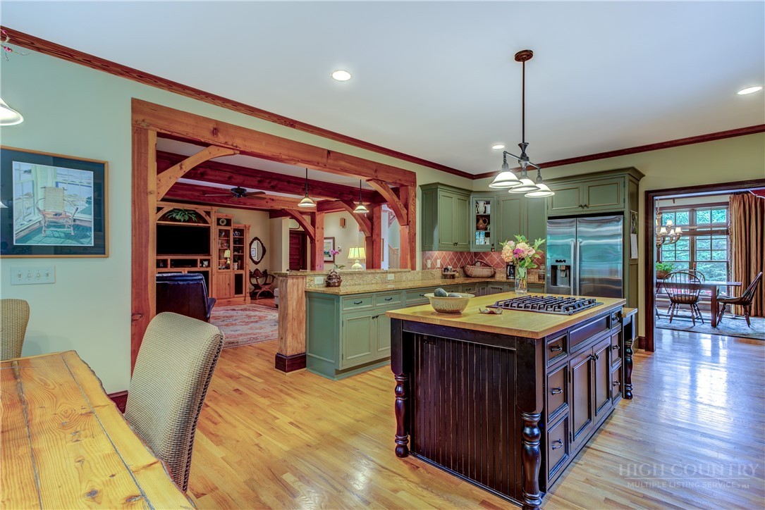 201 Grandwood Lane Property Photo 27