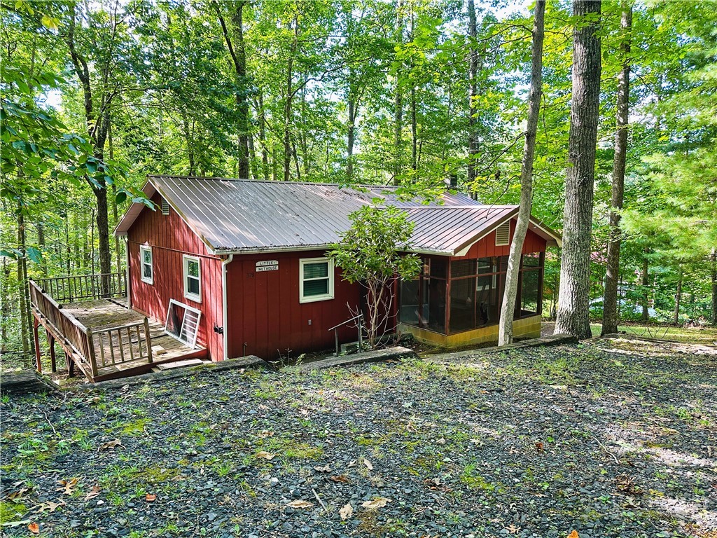 319 Walnut Hills Circle Property Photo 1