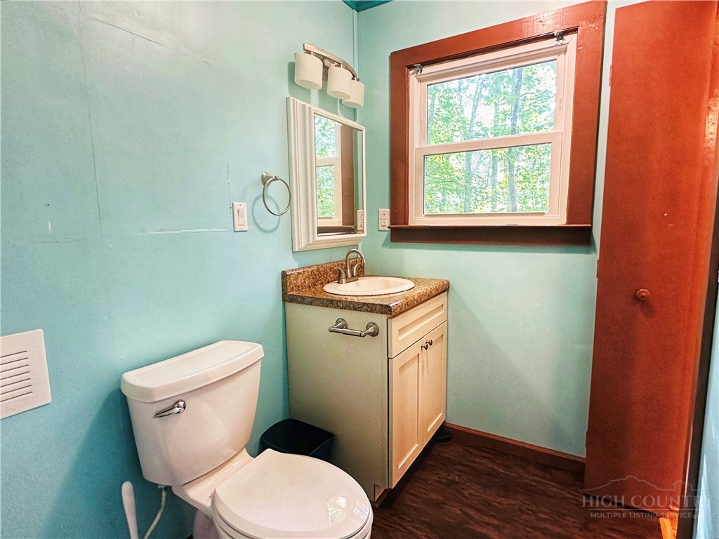 319 Walnut Hills Circle Property Photo 10