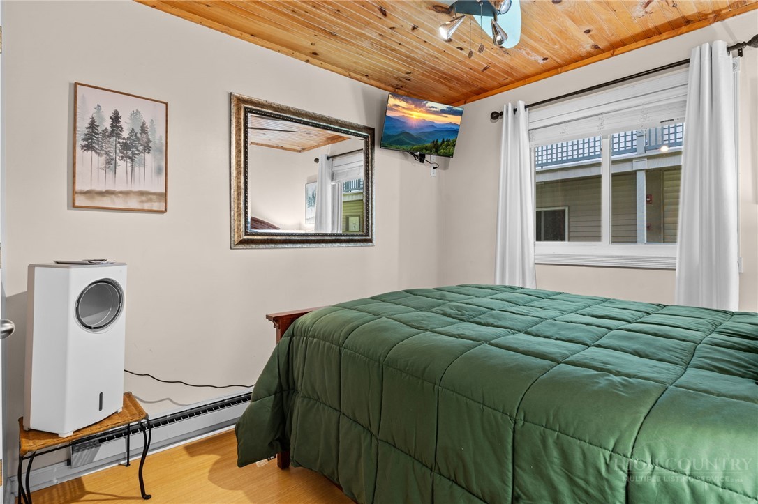 301 Pinnacle Inn Road 2113 Property Photo 17
