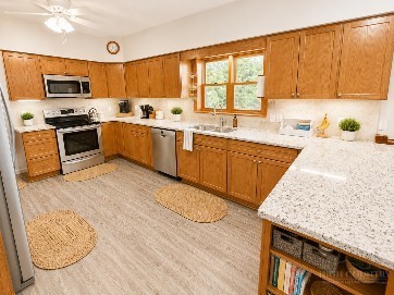 611 Rose Road Property Photo 14