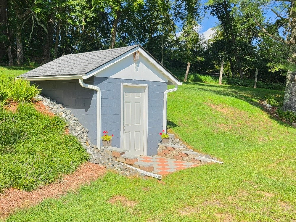 611 Rose Road Property Photo 31