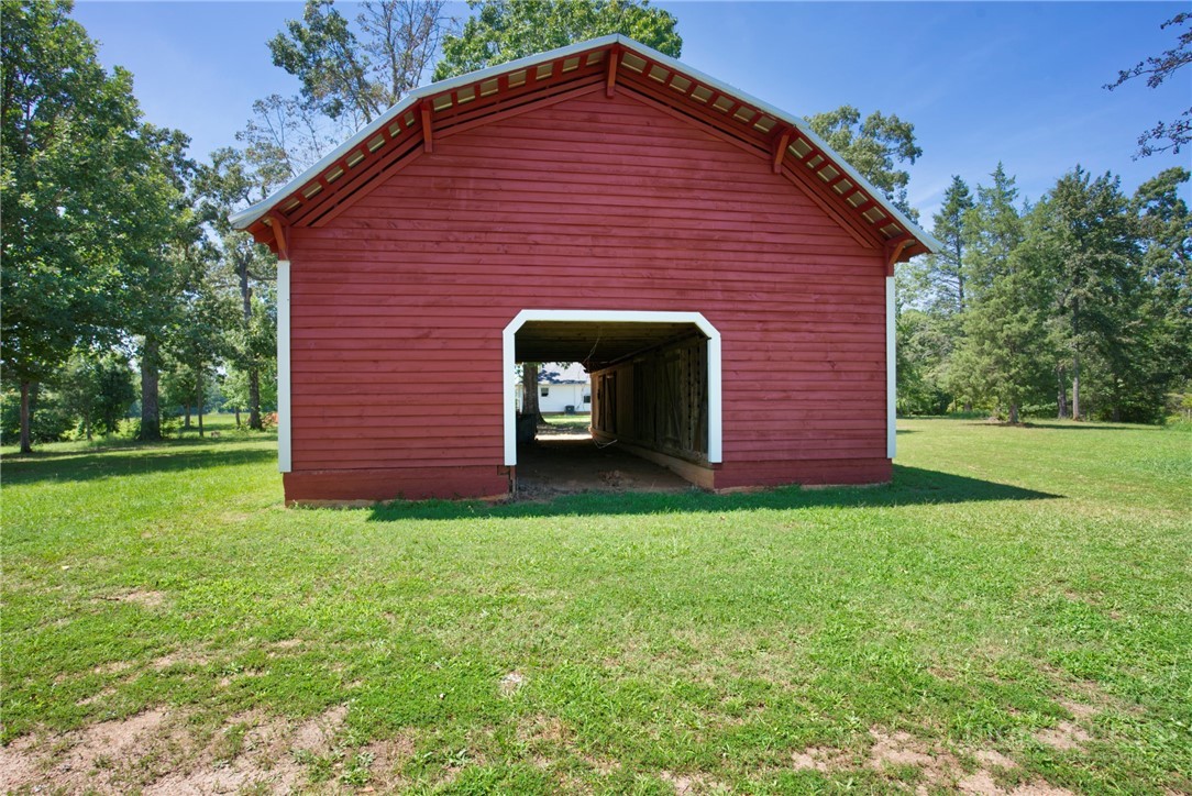 1002 Tanner Road Property Photo 25