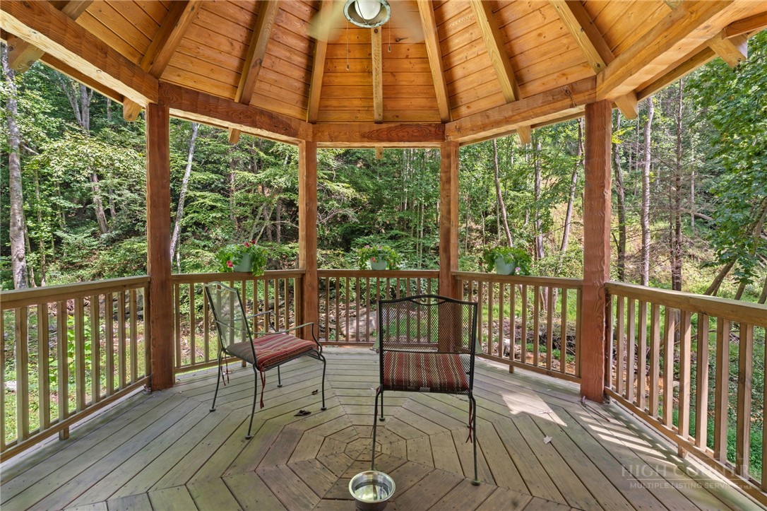 982 Jakes Mountain Road Property Photo 31