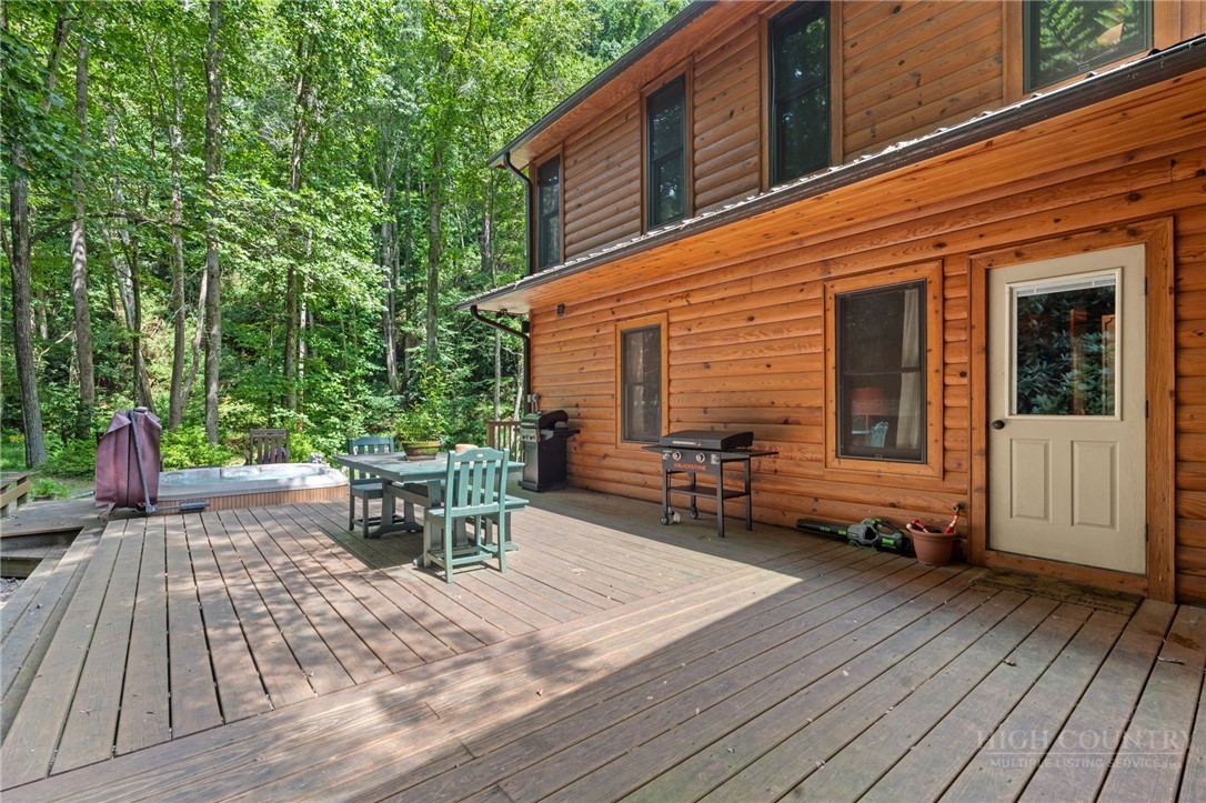 982 Jakes Mountain Road Property Photo 32