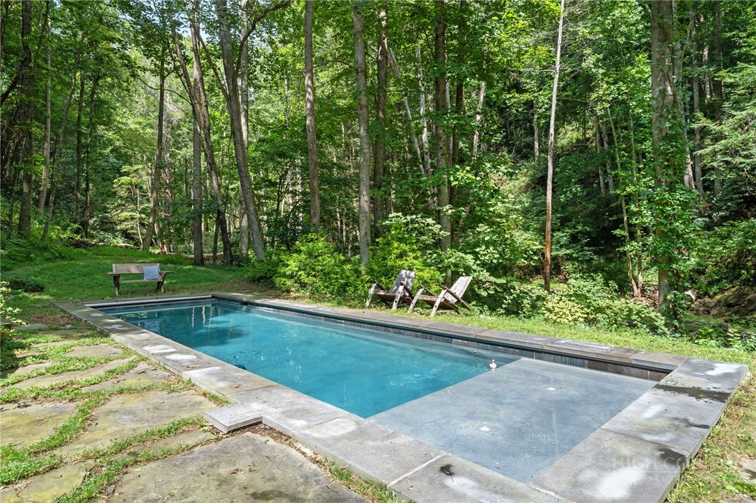982 Jakes Mountain Road Property Photo 33