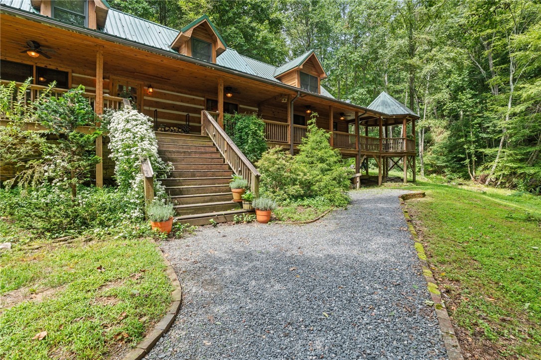 982 Jakes Mountain Road Property Photo 36