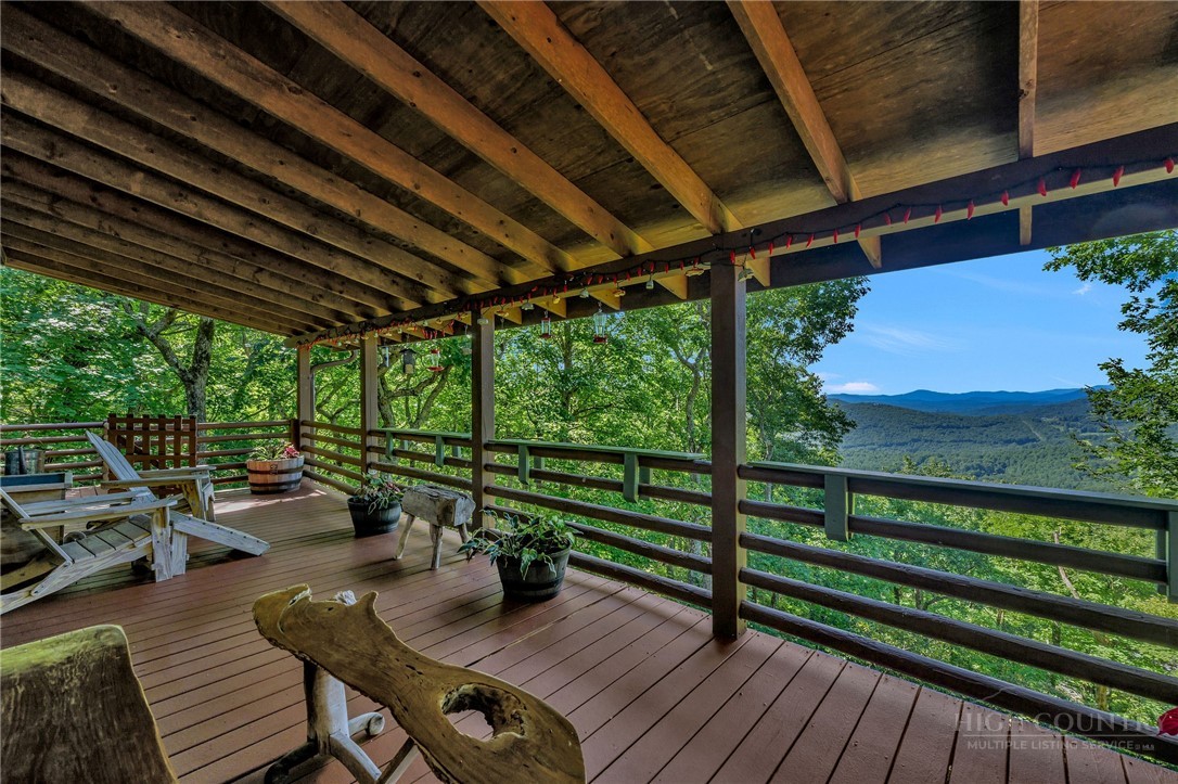 199 Sundance Road Property Photo 7