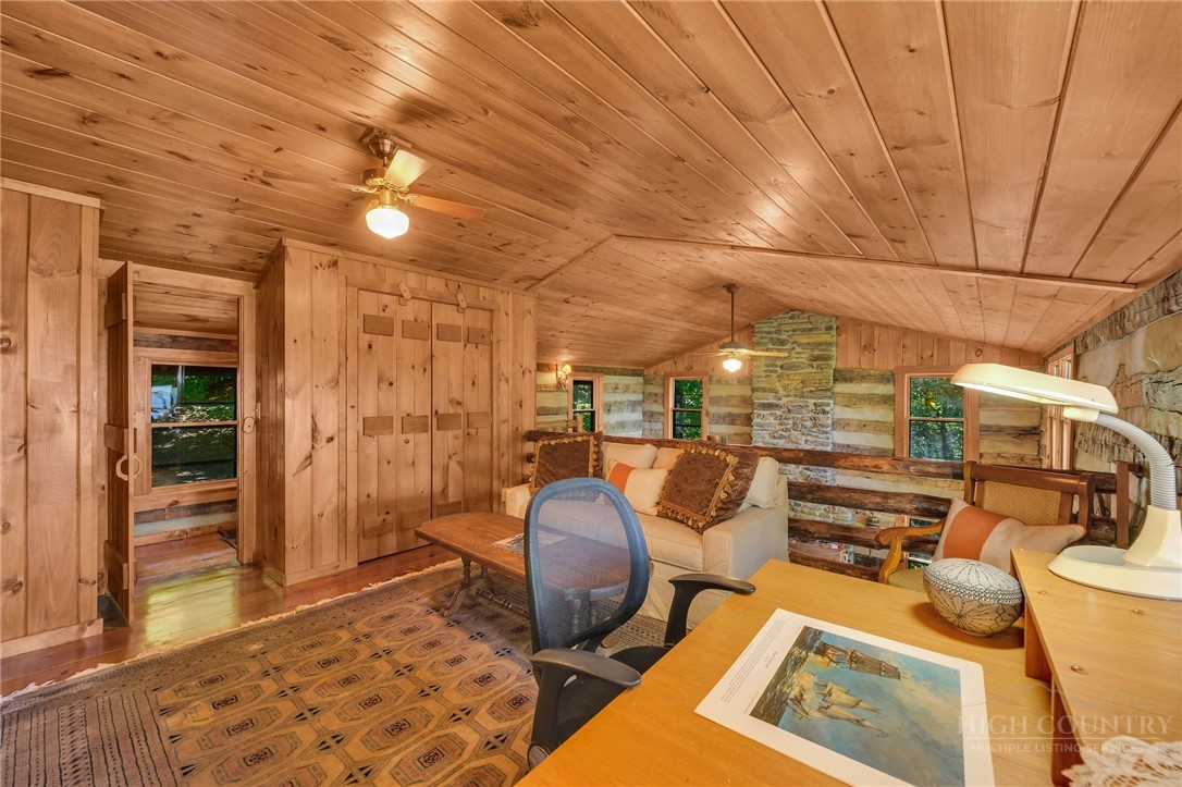 199 Sundance Road Property Photo 42
