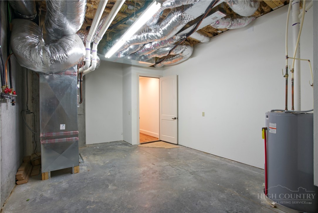 177 Thunderhill Trail Property Photo 40