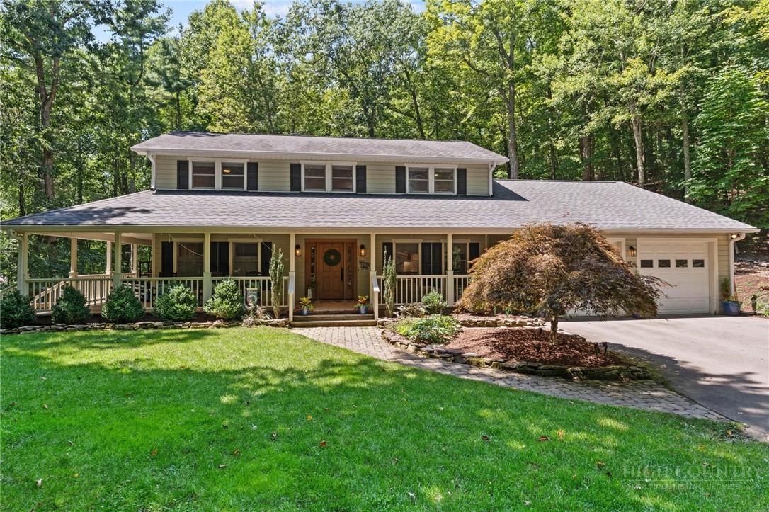 406 Deerfield Forest Parkway Property Photo 1
