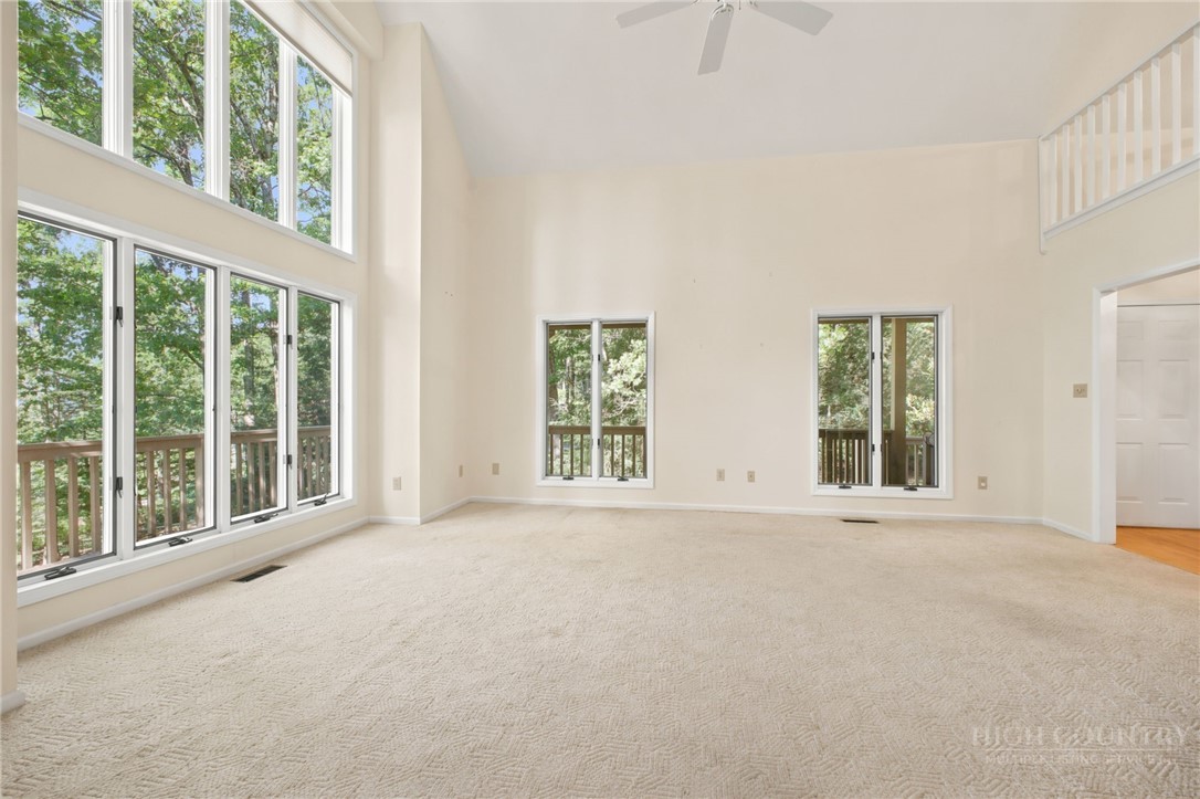 765 Oak Ridge Drive Property Photo 8