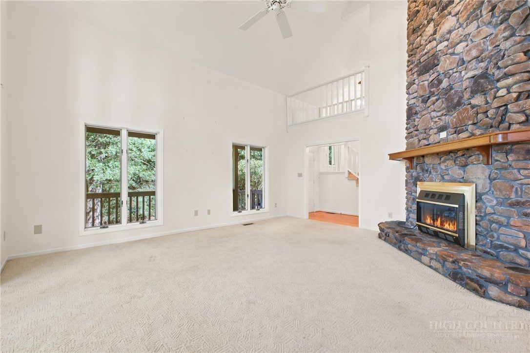 765 Oak Ridge Drive Property Photo 9