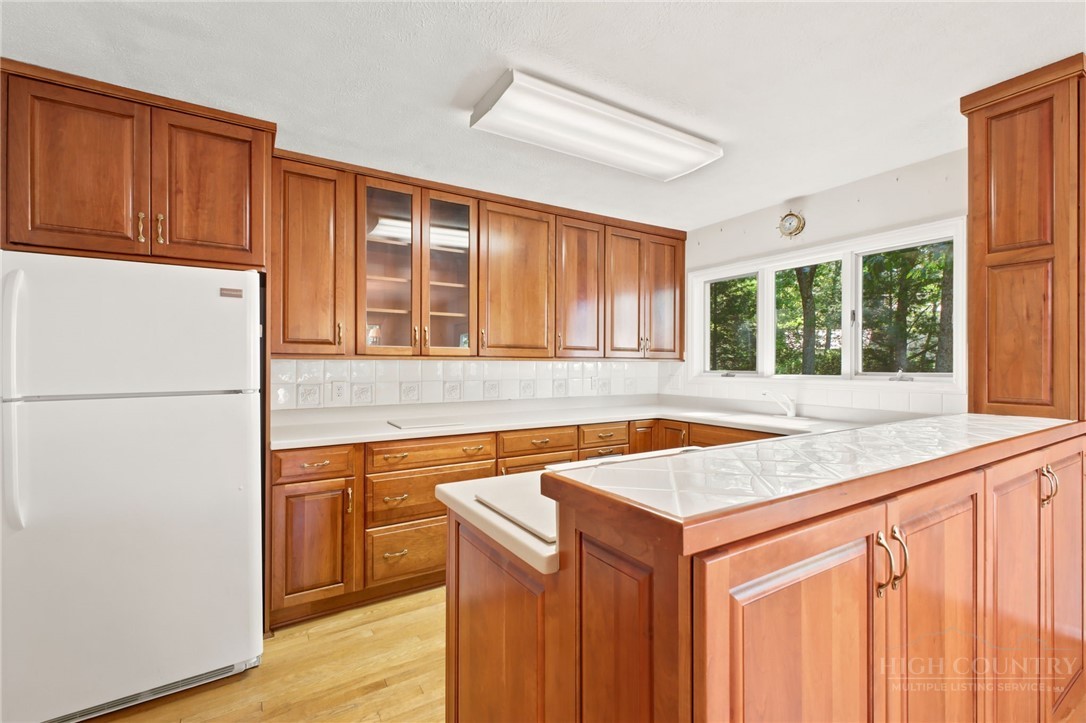 765 Oak Ridge Drive Property Photo 13