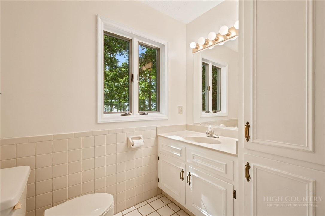 765 Oak Ridge Drive Property Photo 17