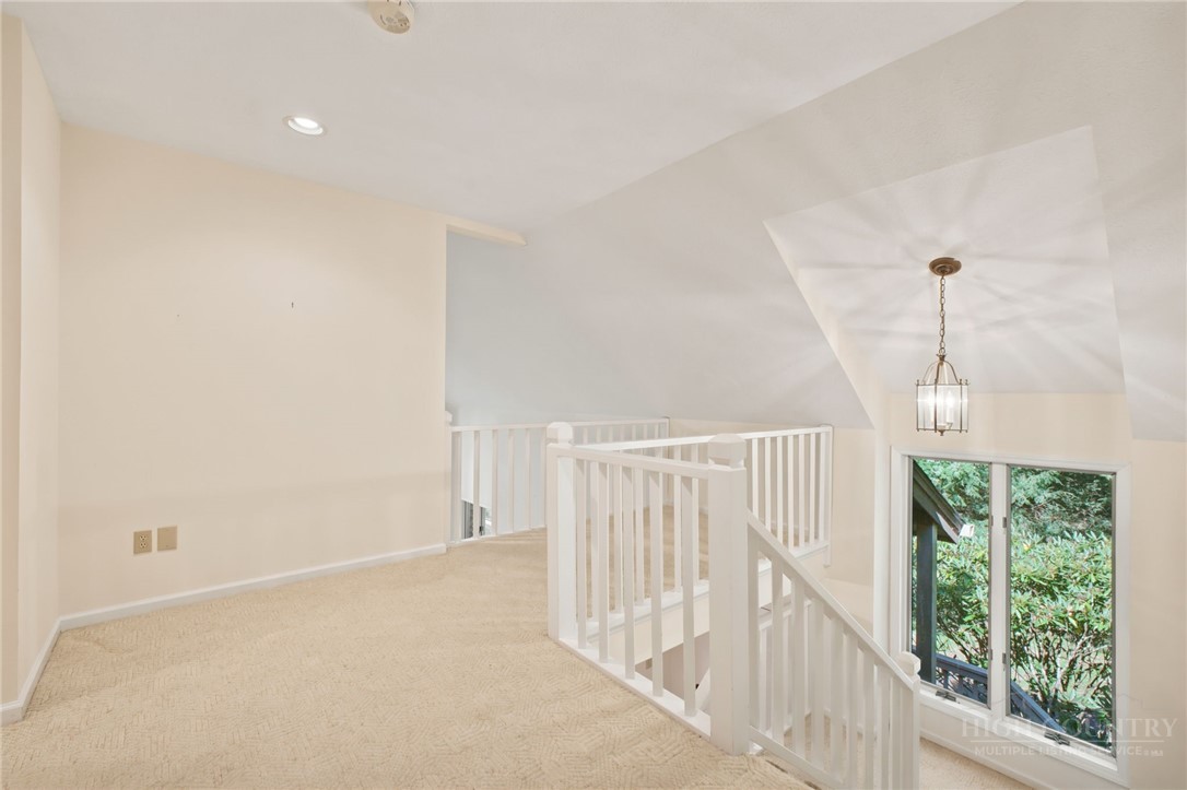 765 Oak Ridge Drive Property Photo 25