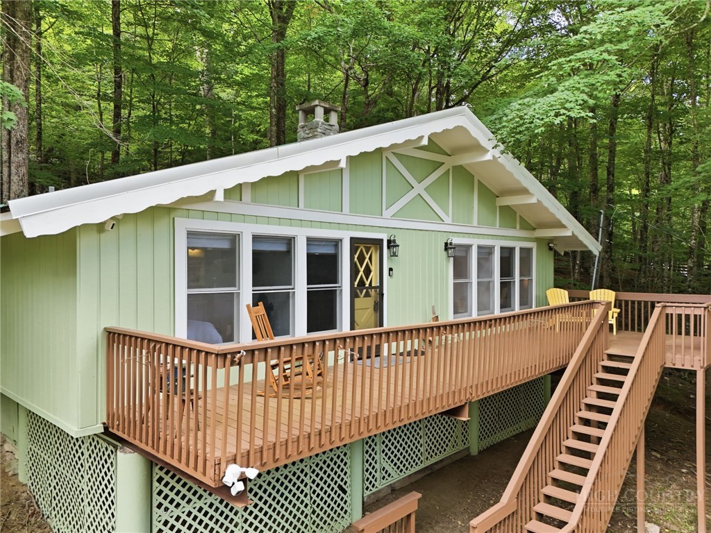 242 Charter Hills Road Property Photo 1