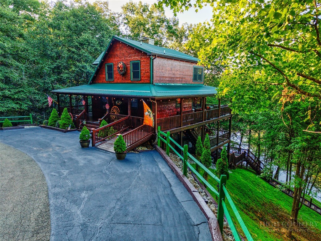 289 Spring Meadows Way