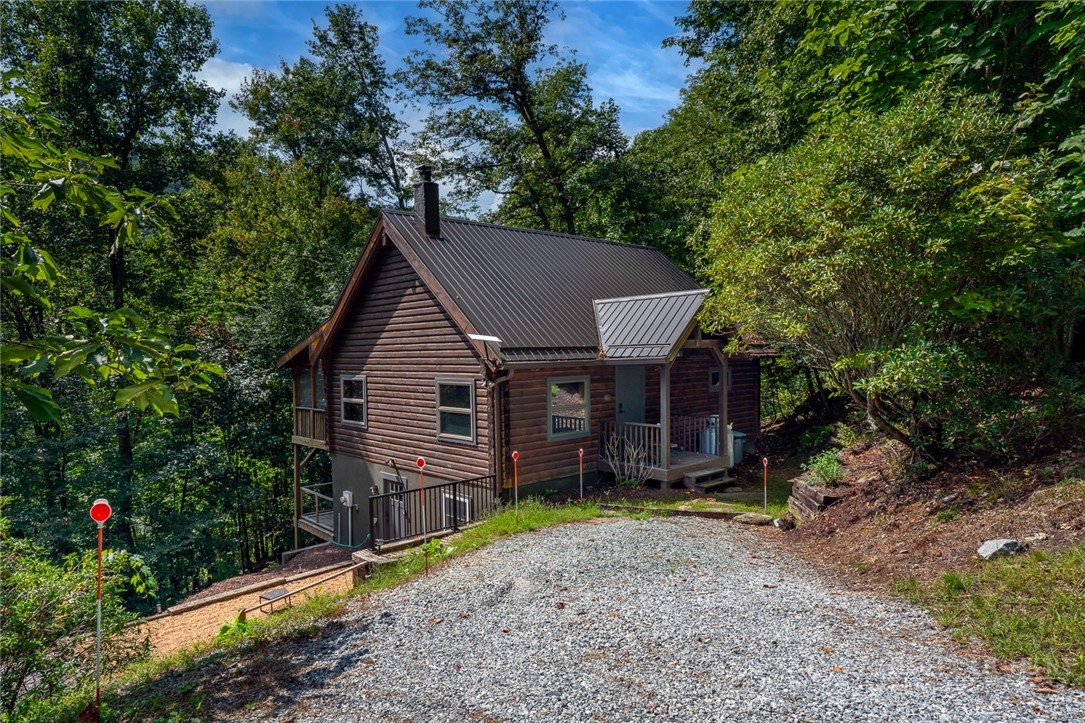 3925 Blackberry Crest Lane Property Photo 1