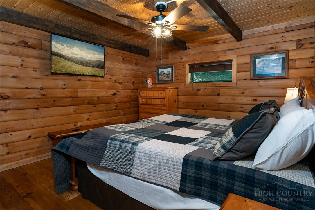 3925 Blackberry Crest Lane Property Photo 15