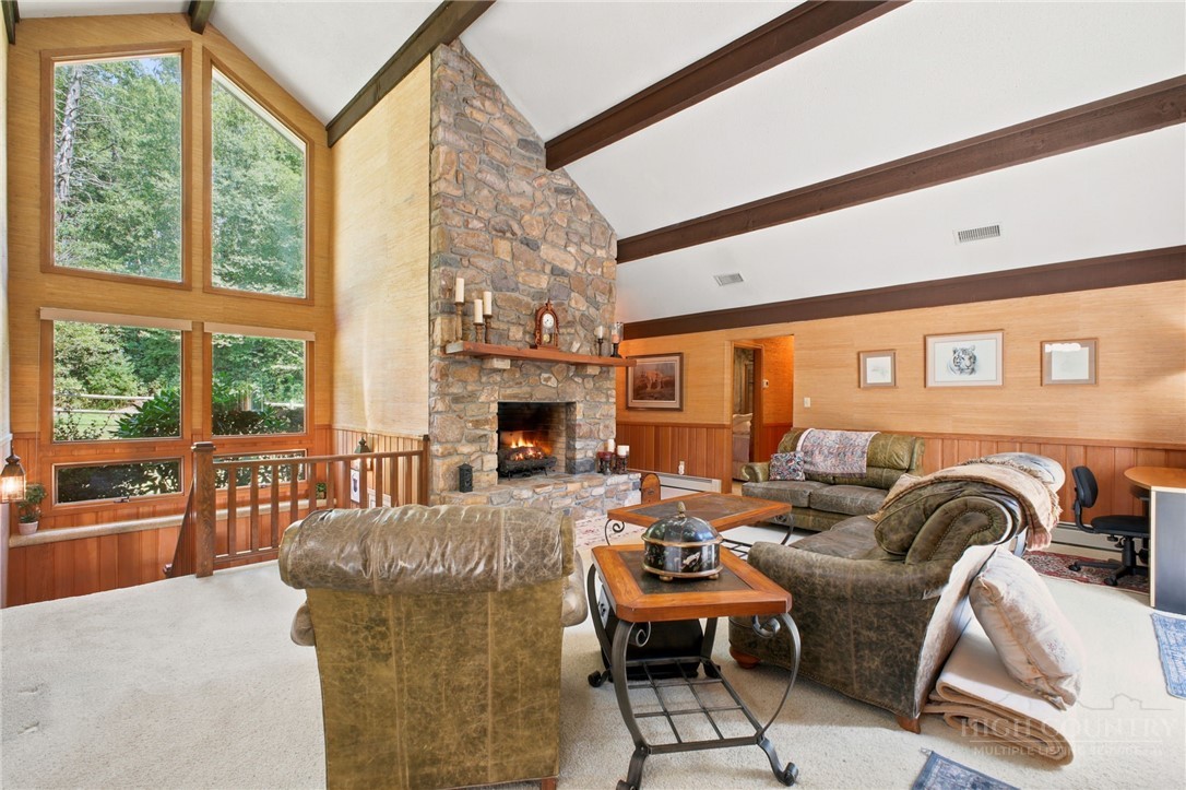 2472 Flat Top Road Property Photo 8