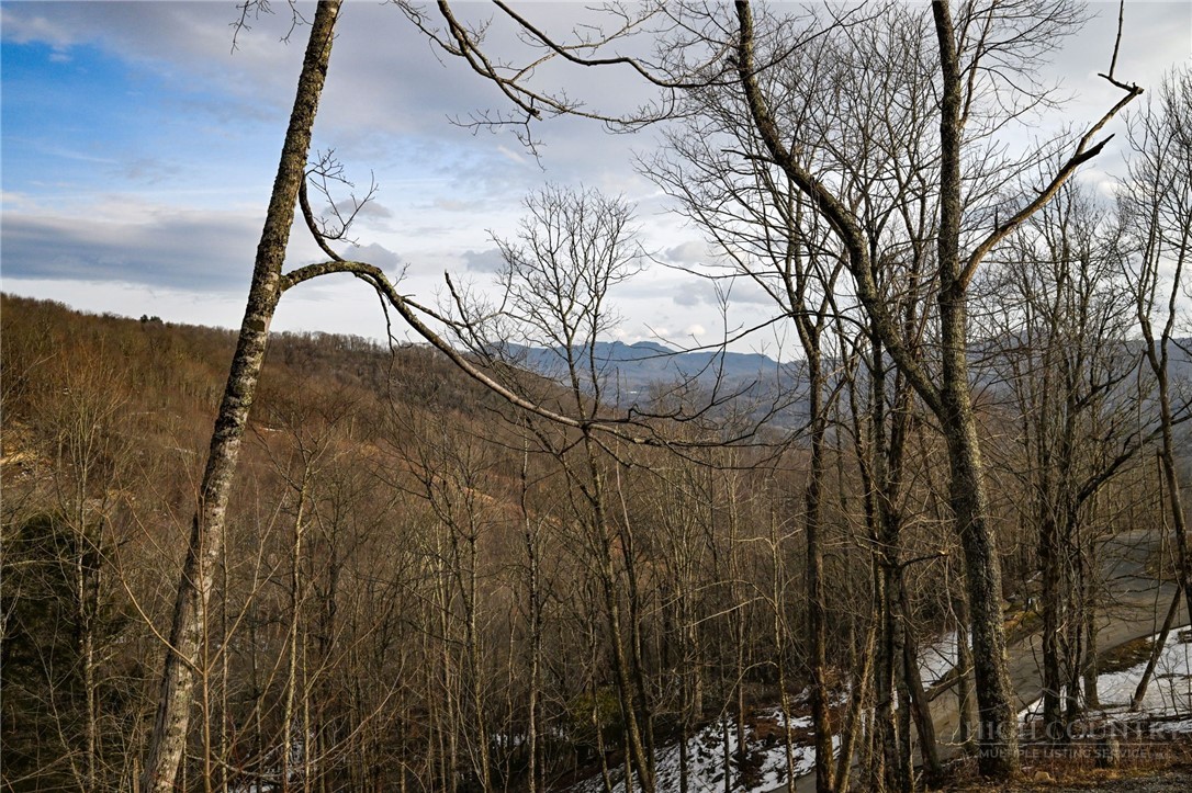 G35 Skycamp Overlook Property Photo 2