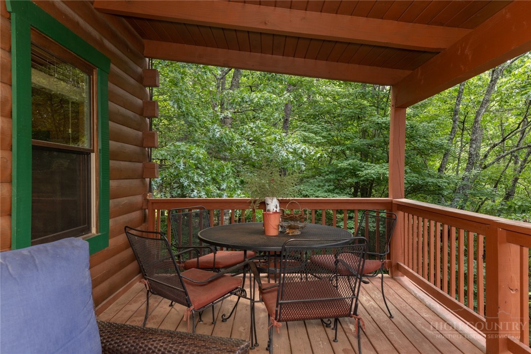 412 Laurel Circle Property Photo 43