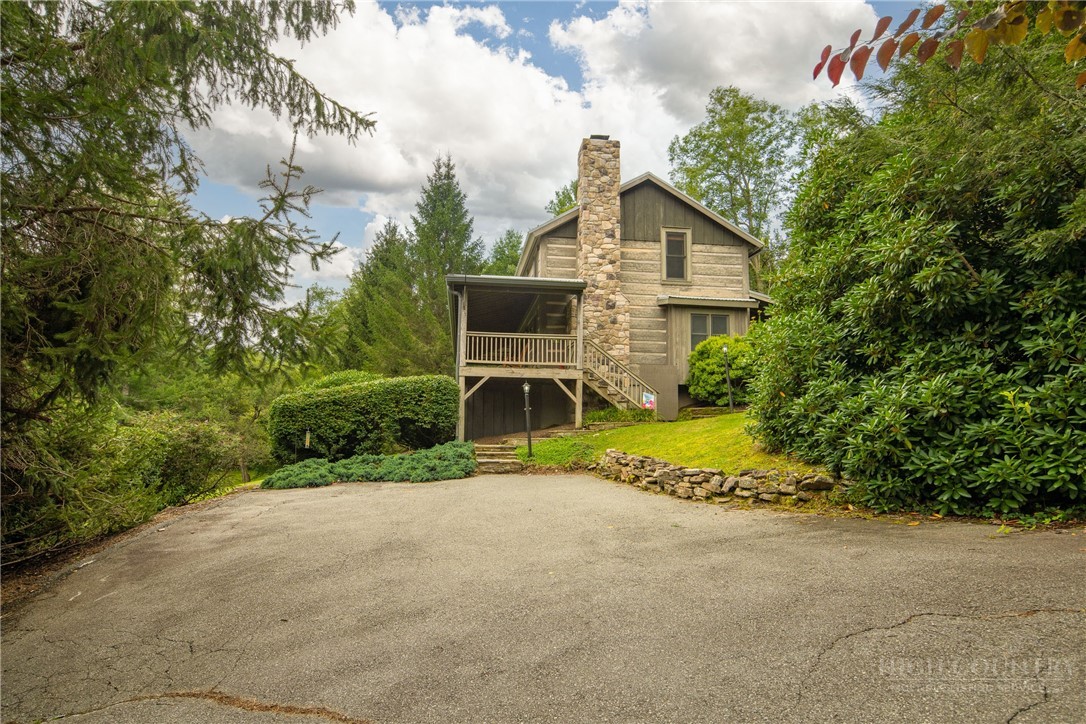 276 E Rivers Edge Property Photo 4