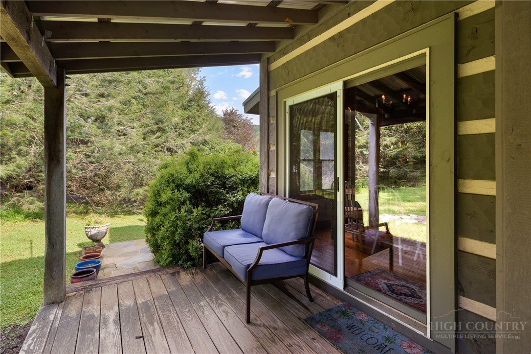 276 E Rivers Edge Property Photo 38
