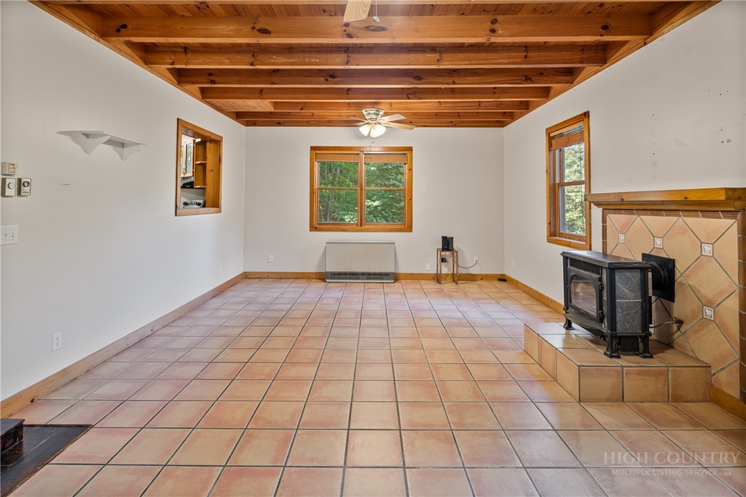 556 Timberlane Drive Property Photo 14