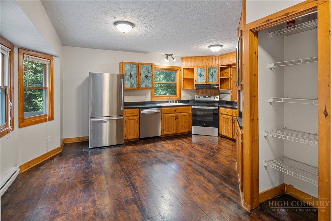 556 Timberlane Drive Property Photo 17