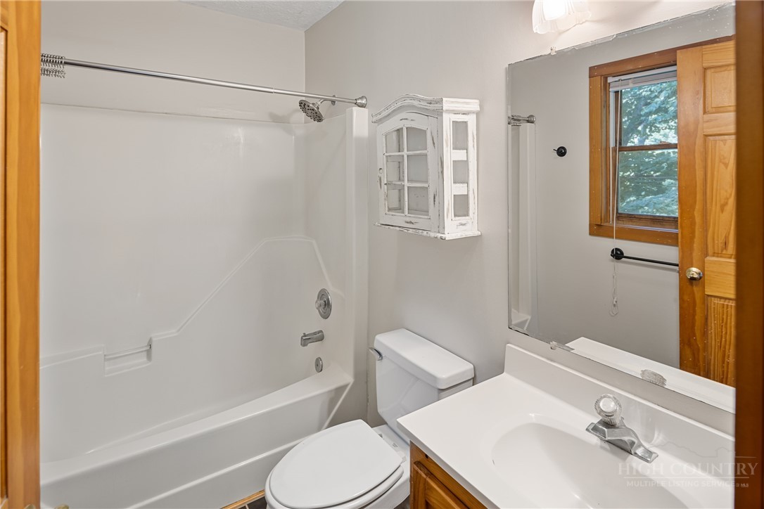 556 Timberlane Drive Property Photo 22