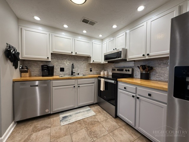 303 Sugar Top Drive 2907 Property Photo 6
