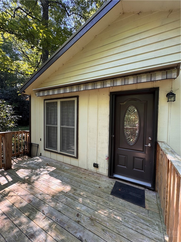 488 Hemlock Loop Property Photo 24
